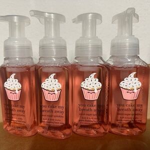 Bath and Body Works You Cake My‎ Breath Away Sweet Sugar Hand Soap Foaming